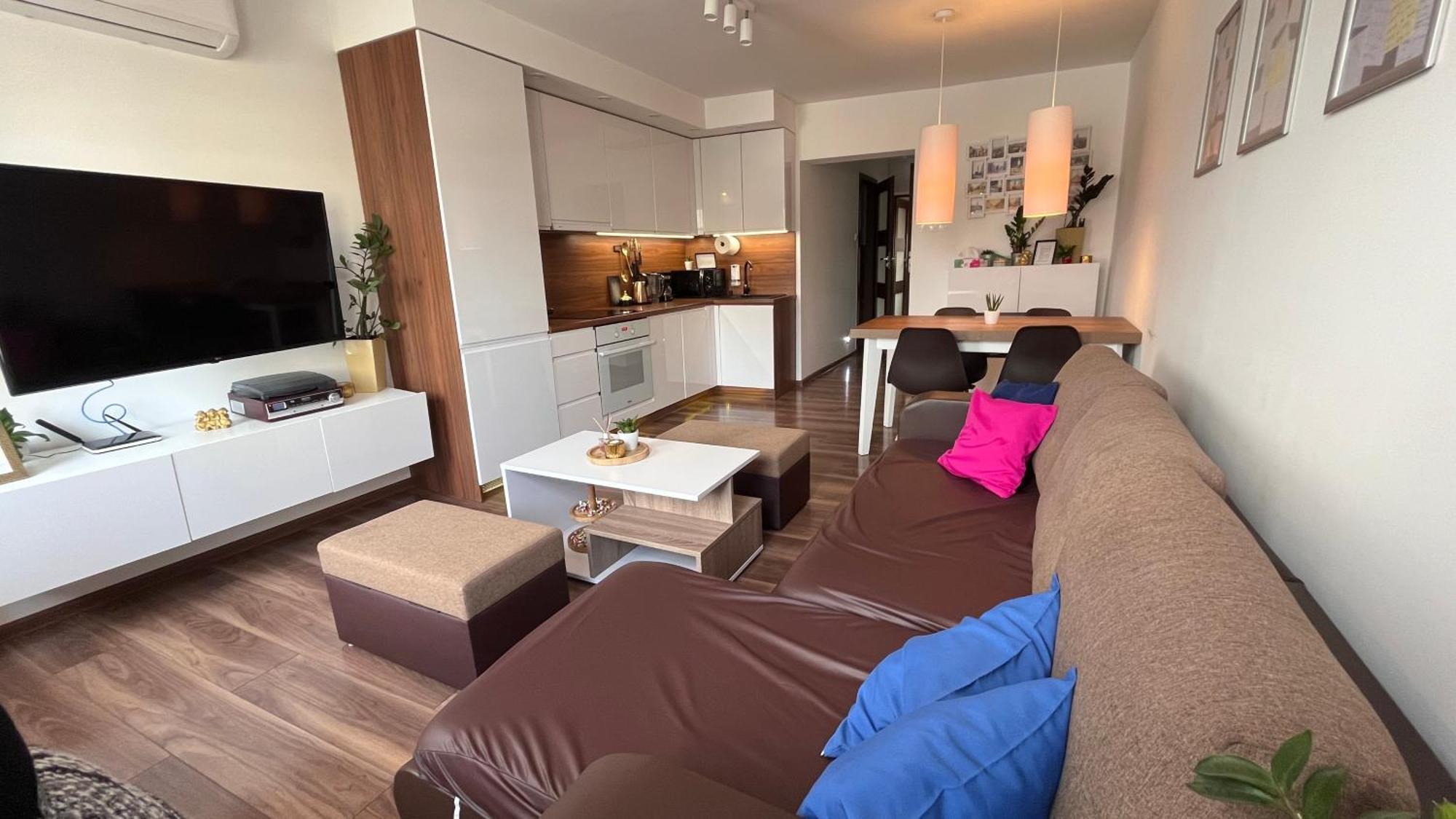 Apartament Crooked Stairs Zielona Gora  Exterior photo